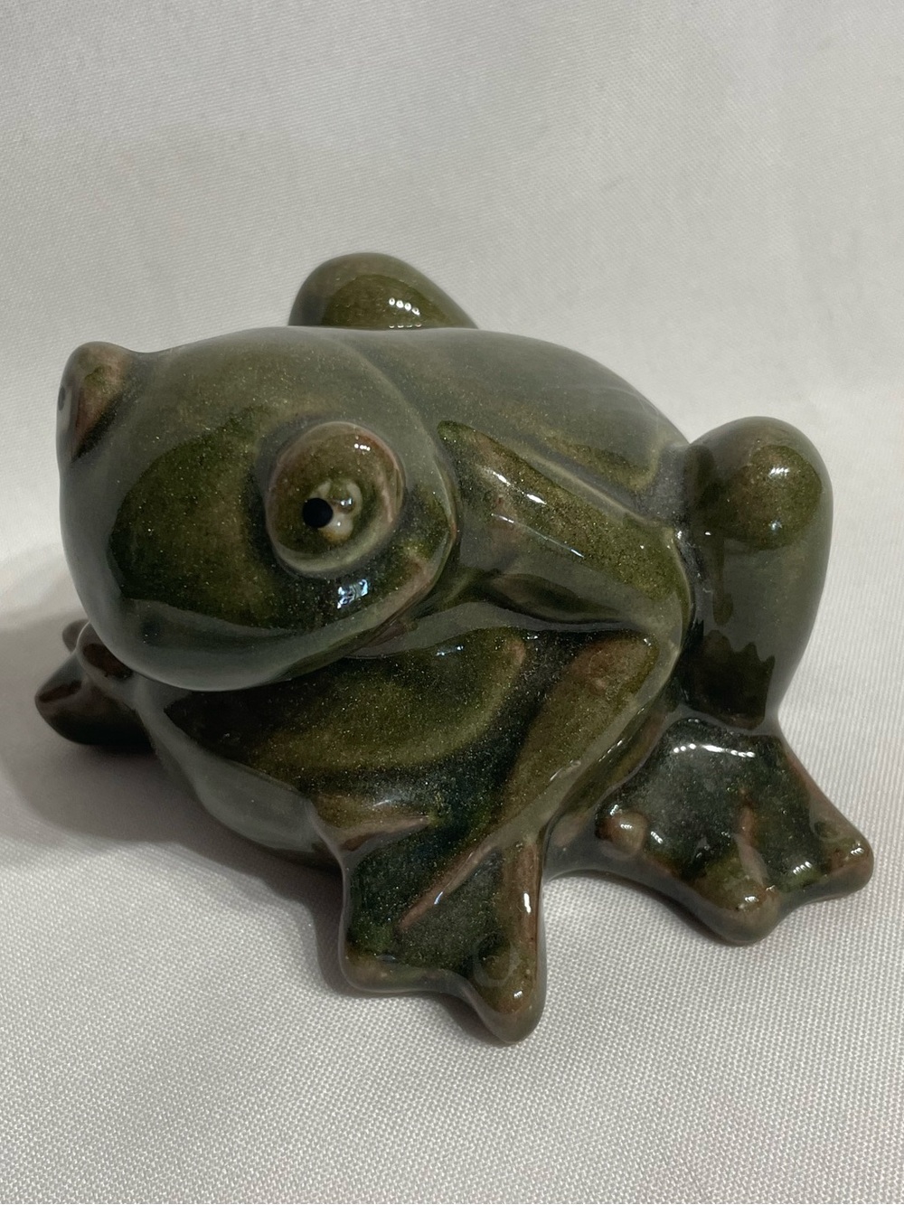 Shimmering Sparkly Caramic Frog Excellent Condition